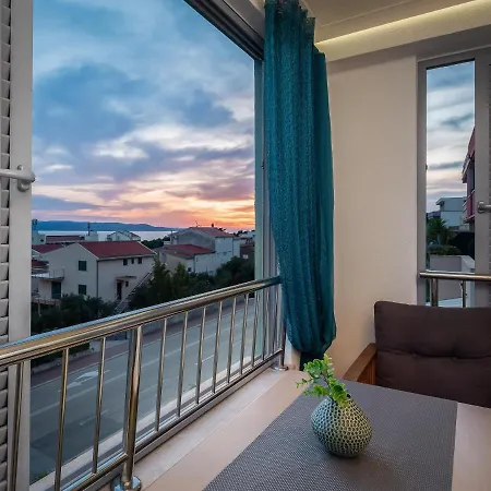 Sara - Luxurious Sea View With Garage *