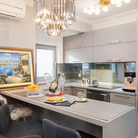 Sara - Luxurious Sea View With Garage Appartement