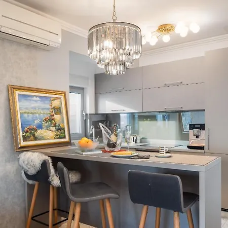 Sara - Luxurious Sea View With Garage Appartement *