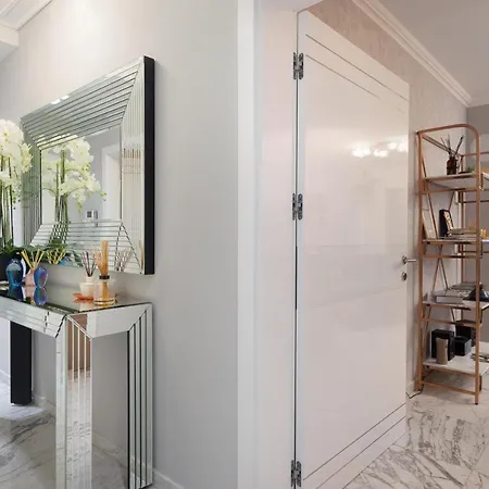 Sara - Luxurious Sea View With Garage Lägenhet *