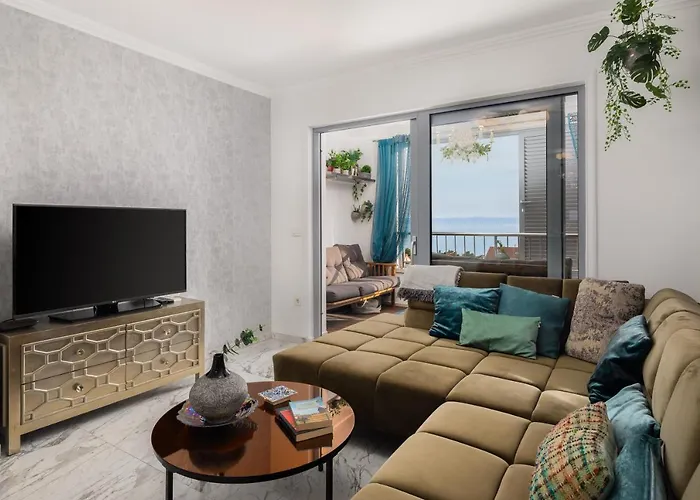 Apartment Sara - Luxurious Sea View With Garage Makarska