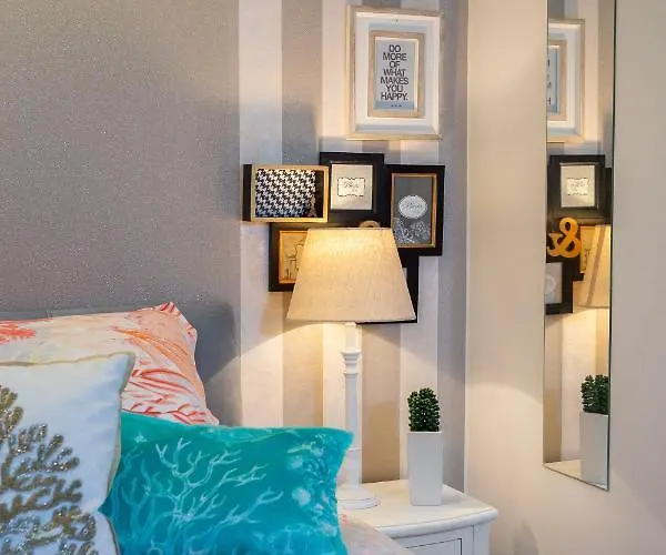 Sara - Luxurious Sea View With Garage Makarska