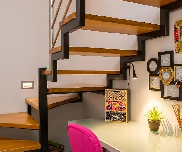 Sara - Luxurious Sea View With Garage Apartment