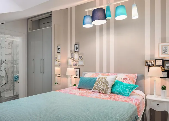 Sara - Luxurious Sea View With Garage Apartment *