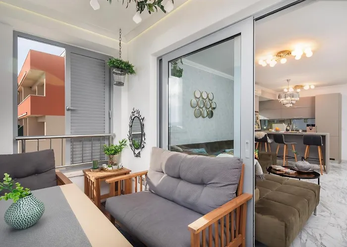 Apartment Sara - Luxurious Sea View With Garage *