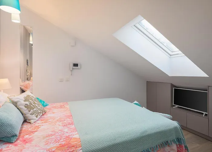 Sara - Luxurious Sea View With Garage Apartment Makarska