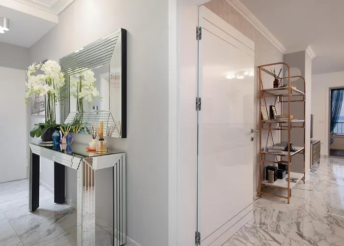 Sara - Luxurious Sea View With Garage Apartment *